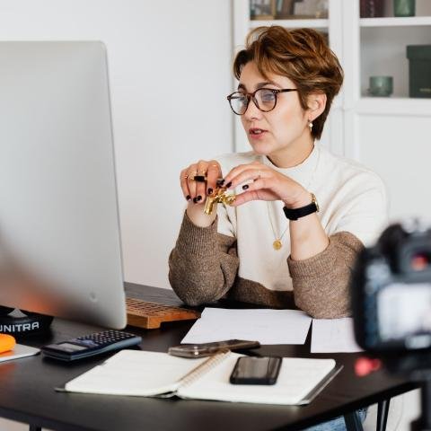 Why Reseller Hosting Is the Most Overlooked Online Business Idea