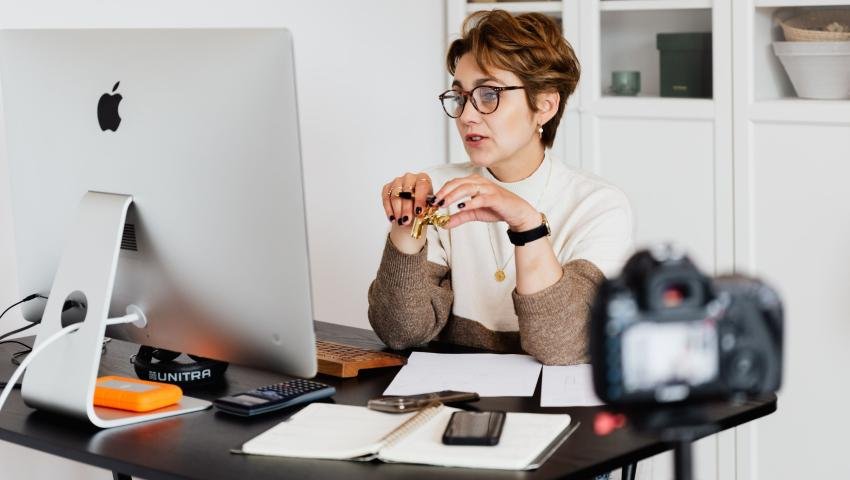 Why Reseller Hosting Is the Most Overlooked Online Business Idea