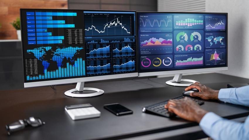 Turn Clicks into Customers: Web Analytics That Actually Work