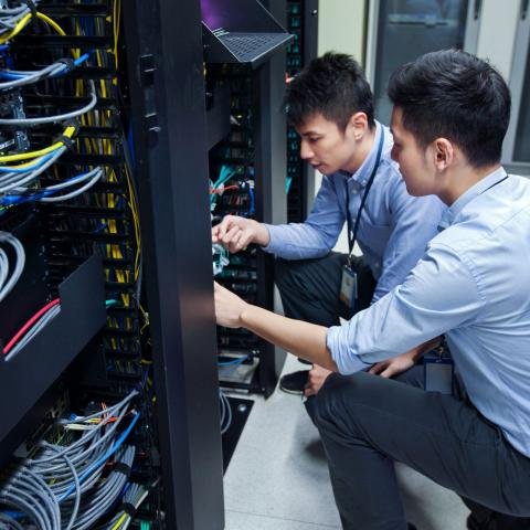Fully Managed Servers: Because You’ve Got Better Things to Do Than Babysit a Server